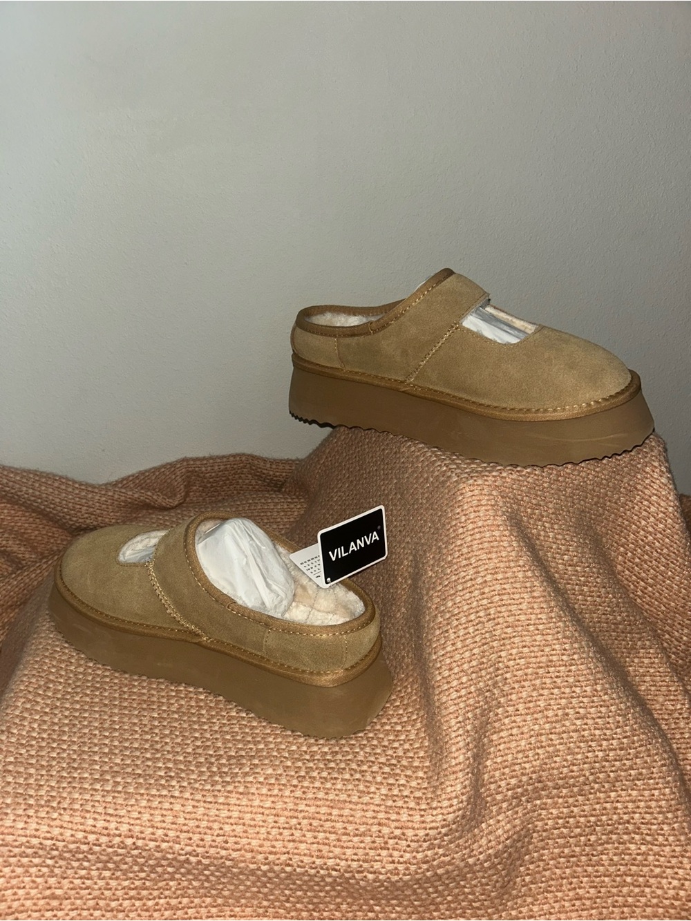 NEW Villanva Chestnut Tan Suede Platform Mary Jane Mules Sz 9